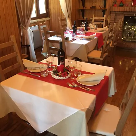 Dei Pini Пескассероли