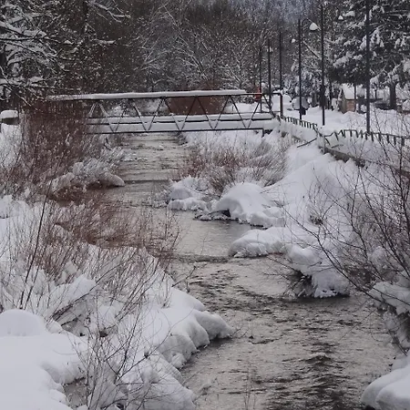 Dei Pini Panzió Pescasseroli