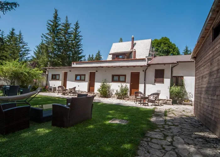 Dei Pini Couette-café