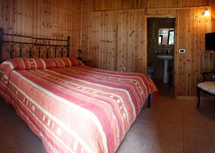 Dei Pini Bed & Breakfast 3*