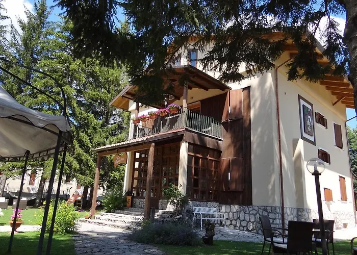 Bed & Breakfast Dei Pini 3*